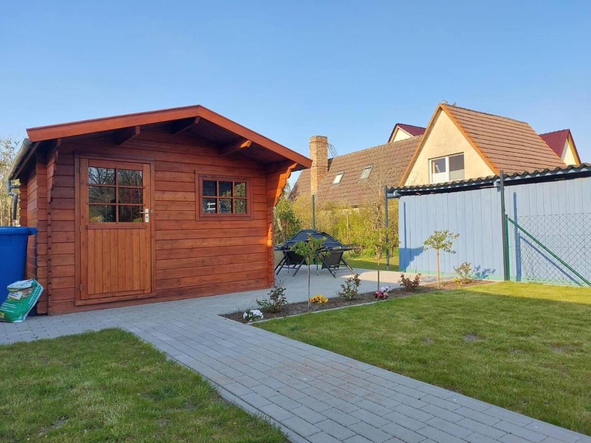 Haus Am Bodden Appartement Fuhlendorf  Buitenkant foto